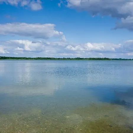 Caloroczne Domki Nad Jeziorem Luterskim *
