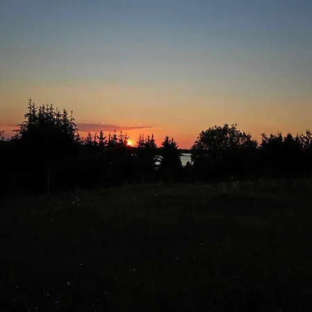 Caloroczne Domki Nad Jeziorem Luterskim * Piszewo